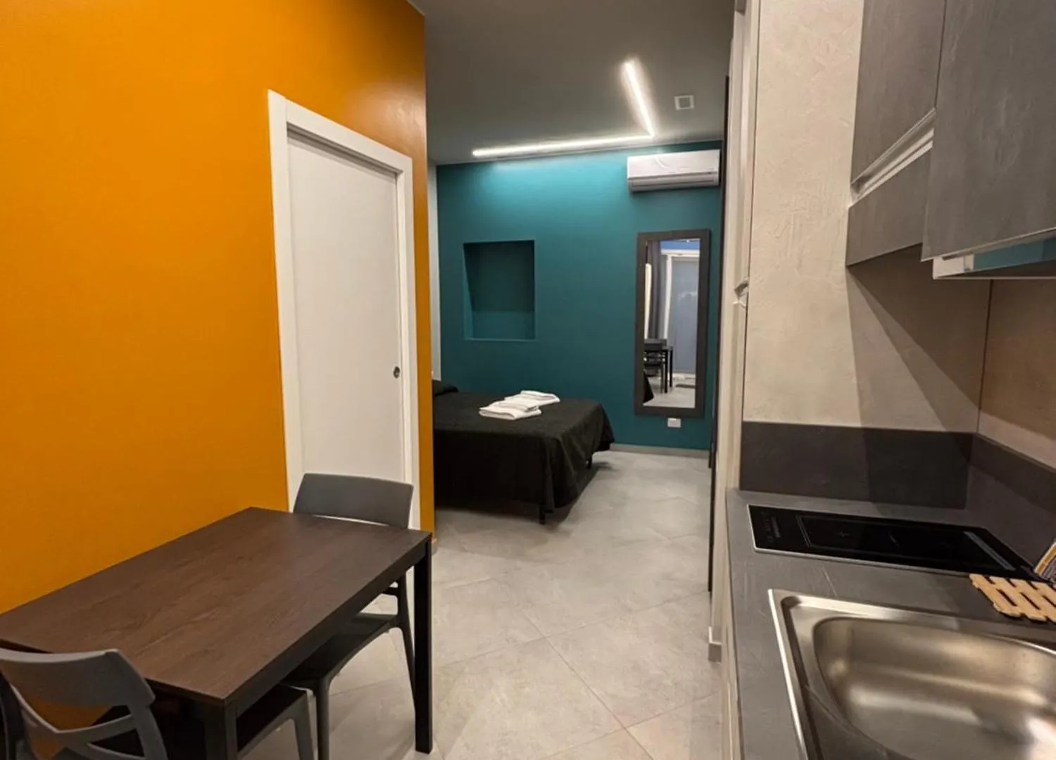 Residence Oasi Di Μόνζα
