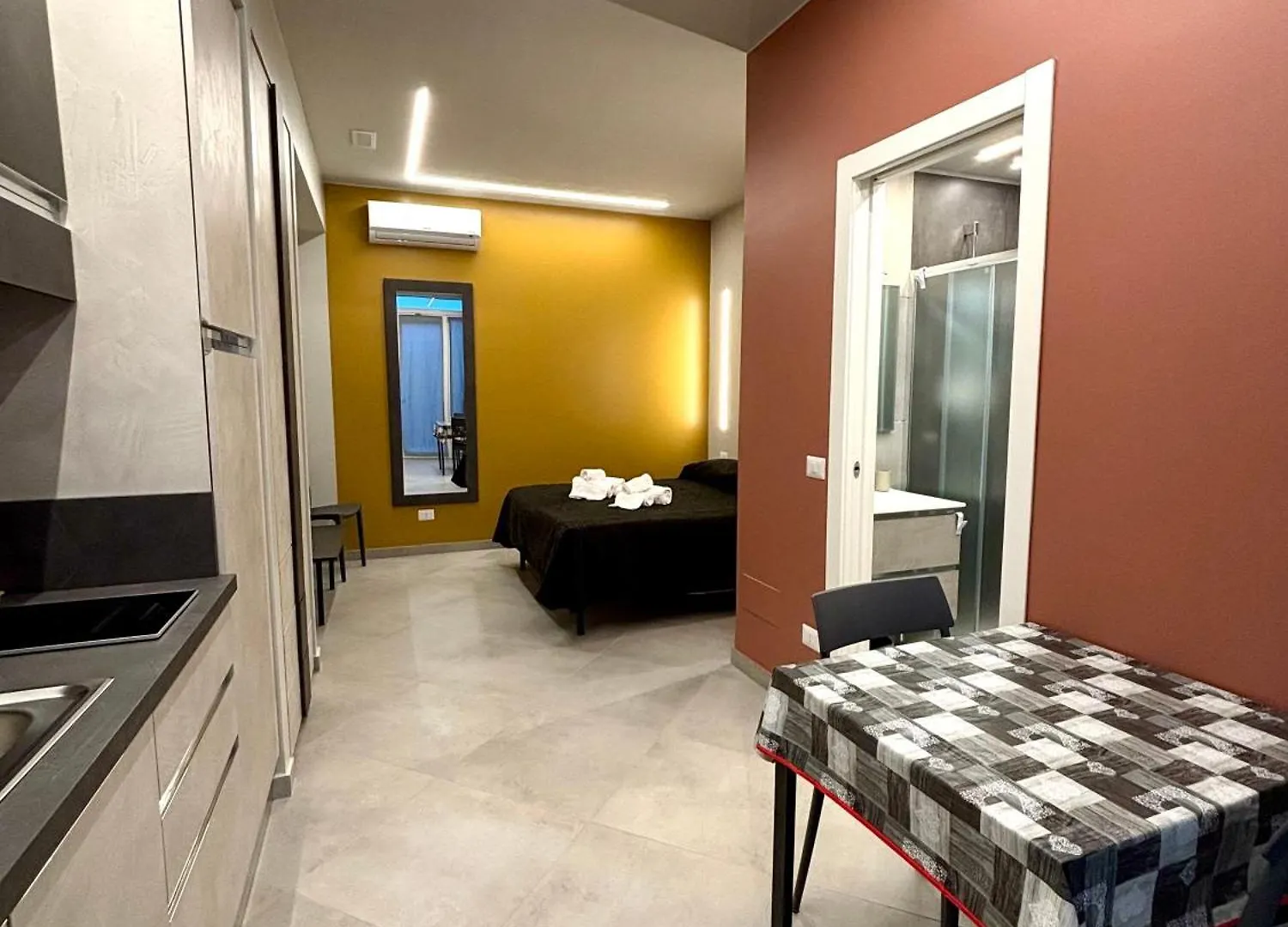 Residence Oasi Di Μόνζα