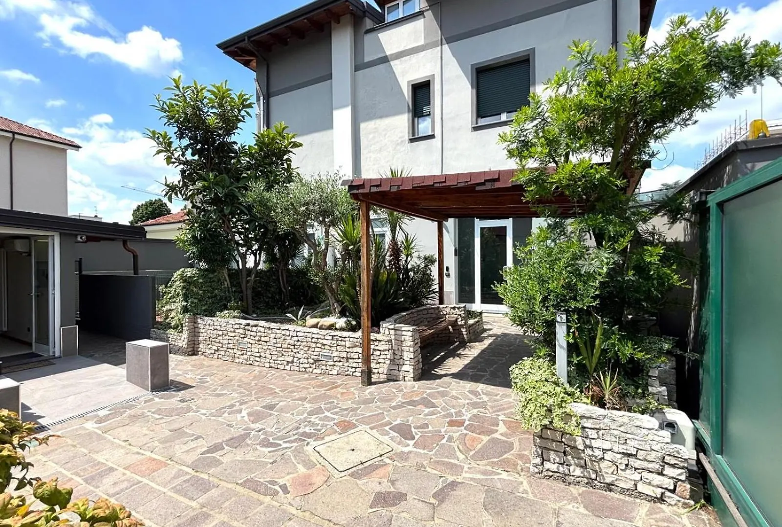 *** Ξενοδοχείο με διαμερίσματα Residence Oasi Di Μόνζα Ιταλία