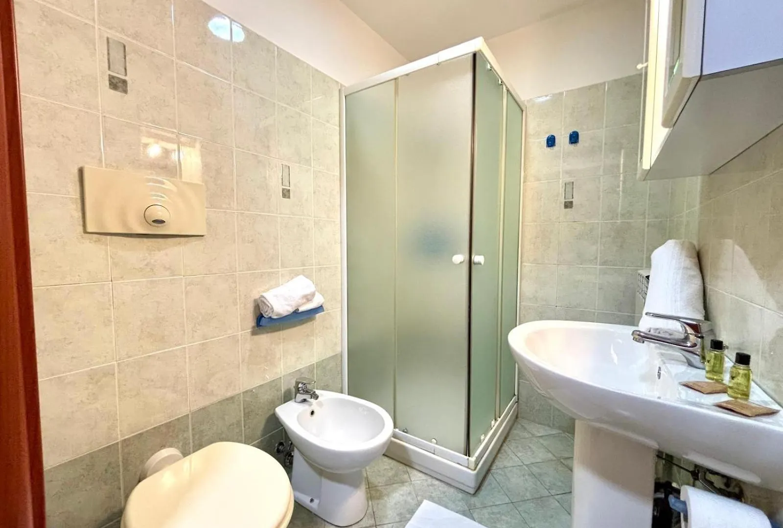 Residence Oasi Di Monza Italien