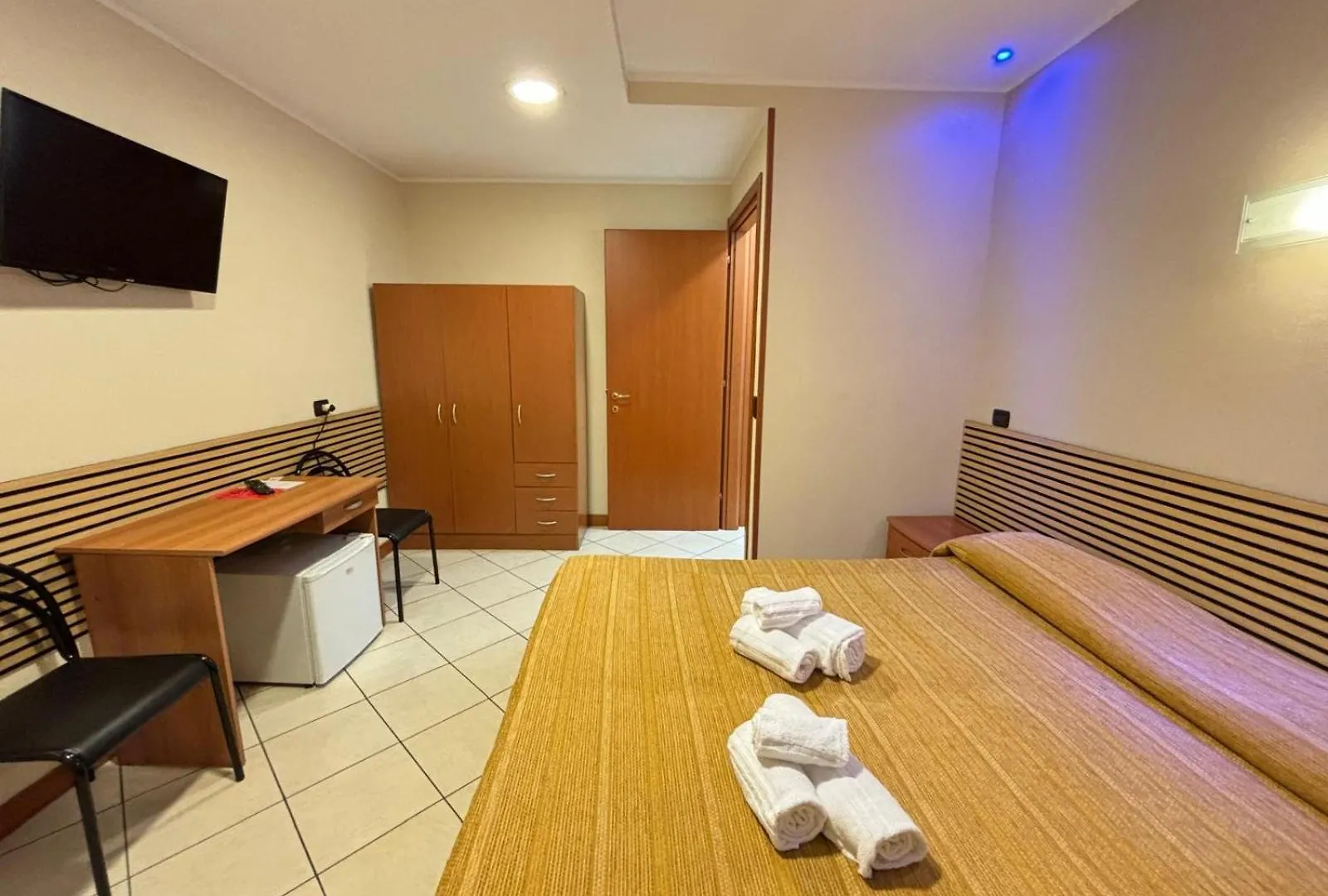 Residence Oasi Di Monza Aparthotel